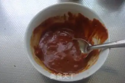 Make Korean sauce with cold noodles step 2