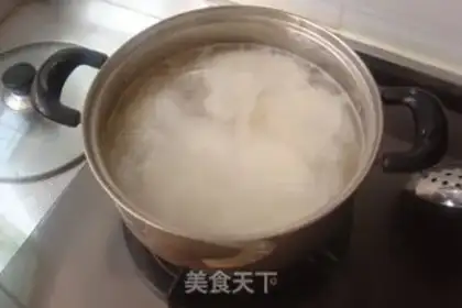 Make Korean sauce with cold noodles step 3