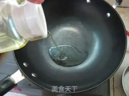 Make Iron-pot fried tofu fish step 9