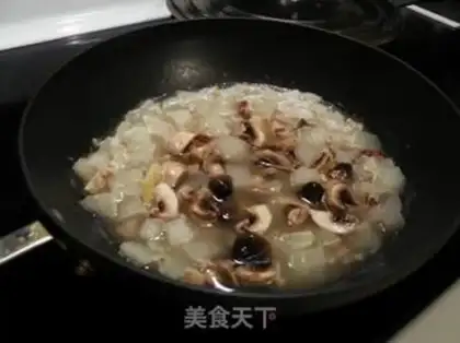Make Three mushrooms step 3