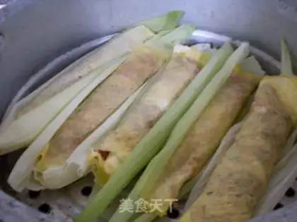 Make Egg rolls step 7