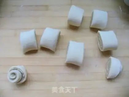 Make CHEW ROLLS step 6