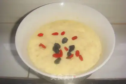 Make oatmeal egg paste step 5