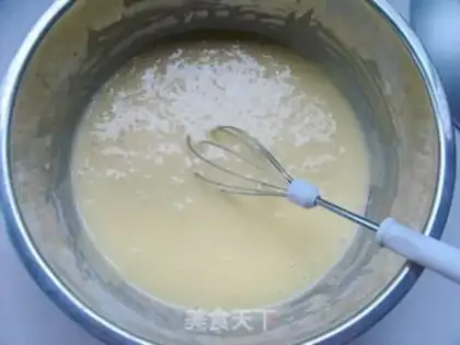 Make The magic hive cake step 5