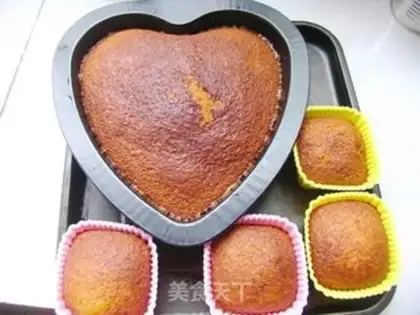 Make The magic hive cake step 9