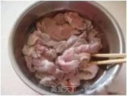 Make Hands on lamb rice step 0