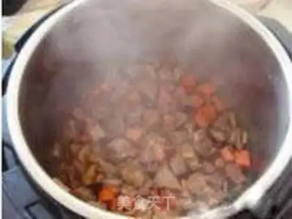 Make Hands on lamb rice step 14