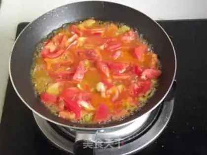 Make Tomato egg noodles step 3