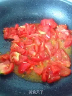 Make Tomato egg noodles step 4
