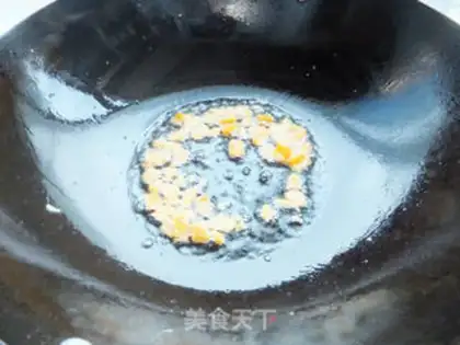 Make Autumn fried rainbow cat ears step 4