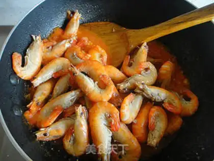 Make Tomato shrimp step 8