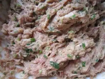 Make Onion meat buns step 4