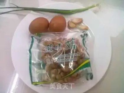 Make Crab mushroom fried eggs step 0