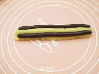 Make Colored panda cookies step 13