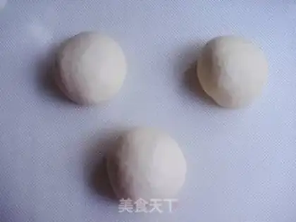 Make QQQ-Q-Q-Q-Q-Q-Q-E-E step 3