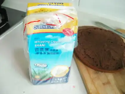 Make Chocolate cake step 2