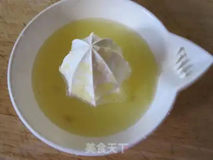 Make Sour sauce, cabbage soup step 2