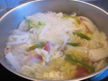 Make Sour sauce, cabbage soup step 8