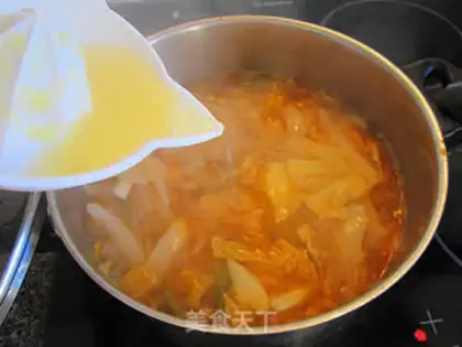 Make Sour sauce, cabbage soup step 11