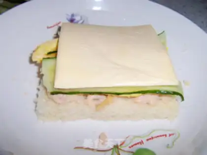 Make Tuna sandwich step 8