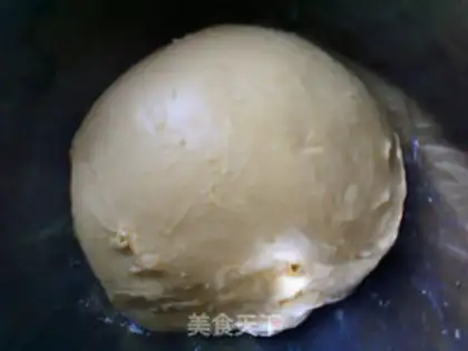 Make caterpillar bread step 6