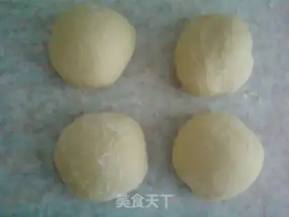 Make caterpillar bread step 8