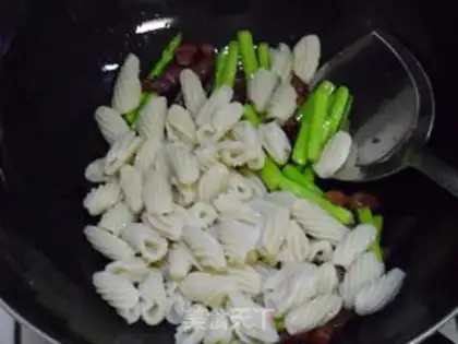 Make Soy sauce and swirl step 12