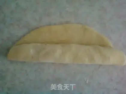 Make caterpillar bread step 11