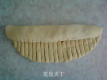 Make caterpillar bread step 12
