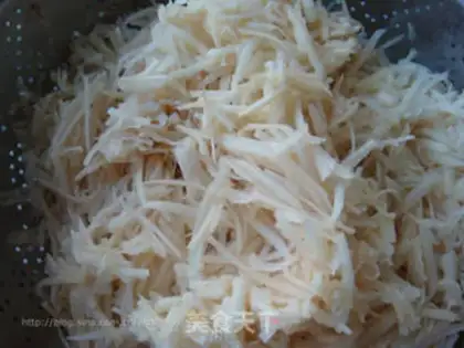 Make Dry potatoes step 1