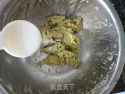 Make A tea almond soufflé step 3