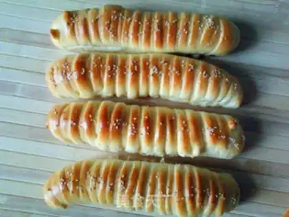 Make caterpillar bread step 17
