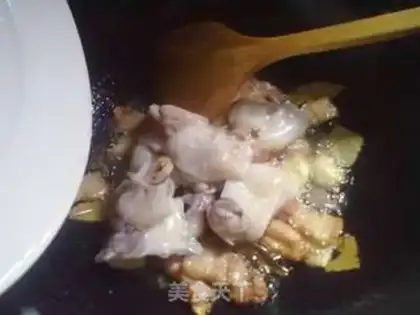 Make Red roasted quail egg fish step 8