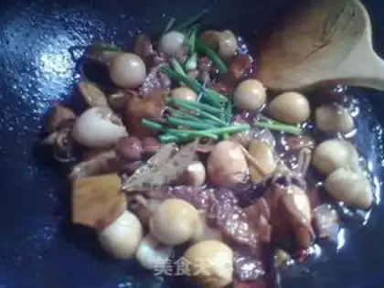 Make Red roasted quail egg fish step 15
