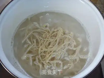 Make Porridge pork noodles step 9
