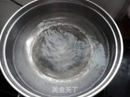 Make Three-ding peanuts step 2