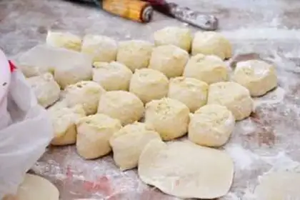 Make Porcupine buns step 13