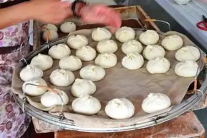 Make Porcupine buns step 17