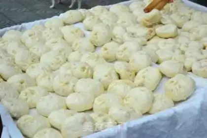 Make Porcupine buns step 21