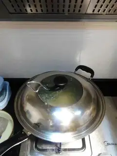 Make Chili fried frogs step 4