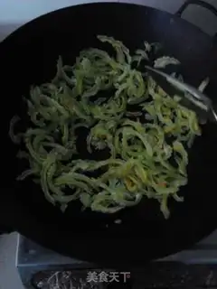 Make Bitter eggs step 1