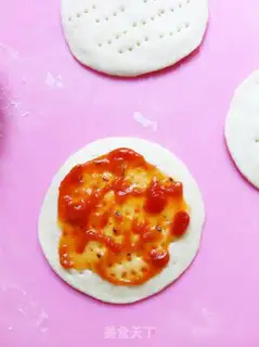 Make Shrimp mini pizza step 4