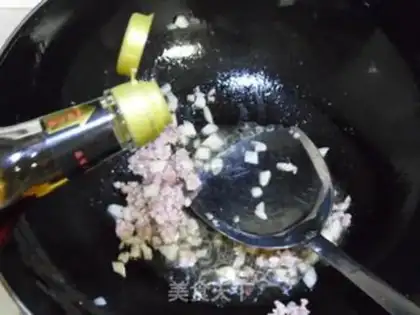 Make Garlic cocktails step 4