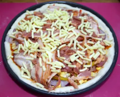 Make Spicy bacon pizza step 10