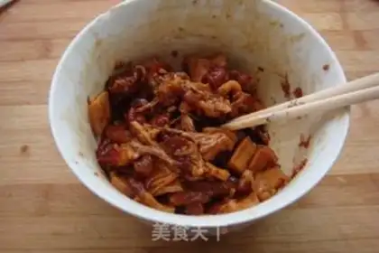 Make Henan halon noodles step 3