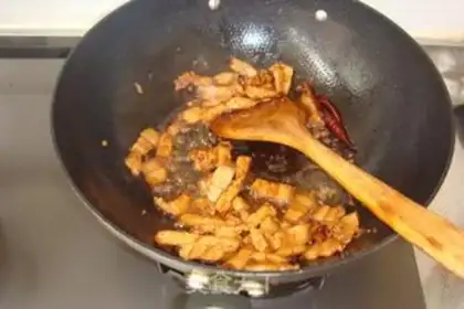 Make Henan halon noodles step 5