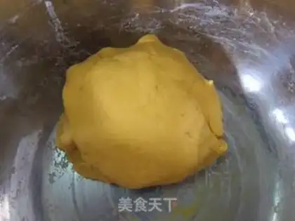 Make Coconut melon potatoes step 5