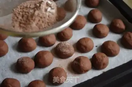 Make Chocolate black-heart tarts step 9