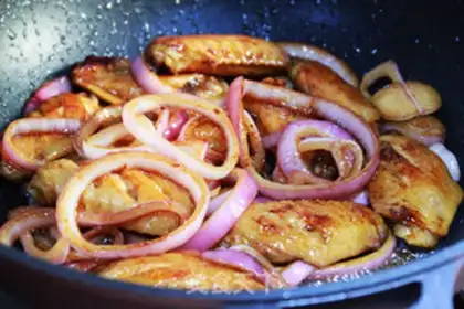 Make Onion chicken wings step 6
