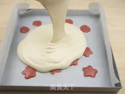 Make Little red-flower twilight roll step 27